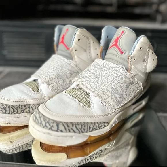 Jordan sons of Mars Gs ‘White Blue Cement’ size : 5y