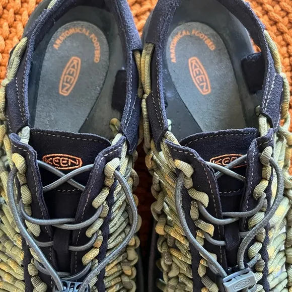 KEEN Uneek Stripes Sandals