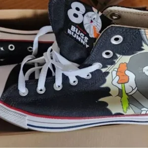 Kids High-Top Sneakers - Black and White