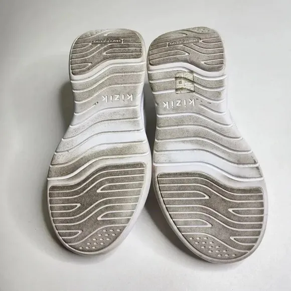 Kizik Athens Signature Cage White Slip On Shoes Sneakers Hands Free Size 7.5