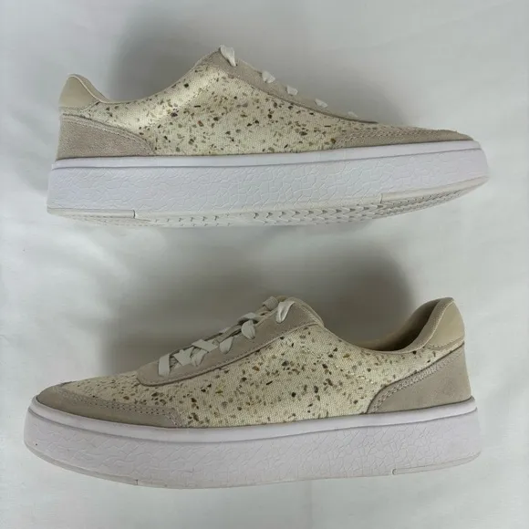 Kizit Prague Sneakers Hands Free Slip-on Canvas Comfy Tennis Shoes Cream Size 10