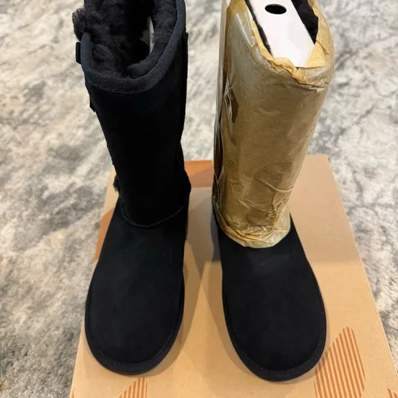 Koolaburra Victoria Girls Black Suede Boots Bow 3