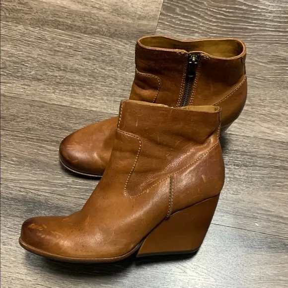 Kork-Ease Boots