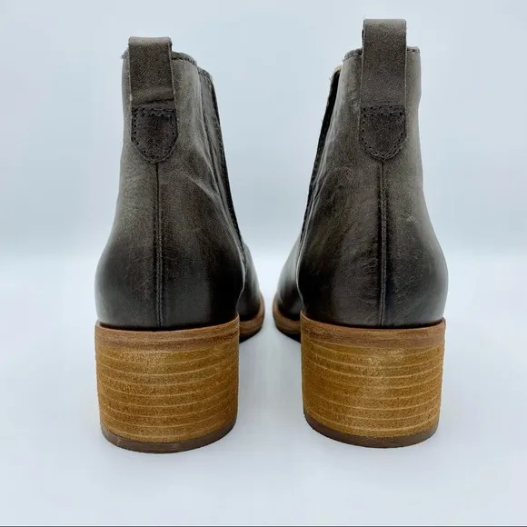 Kork-Ease Grey Leather Mindo Chelsea Bootie Size 9.5