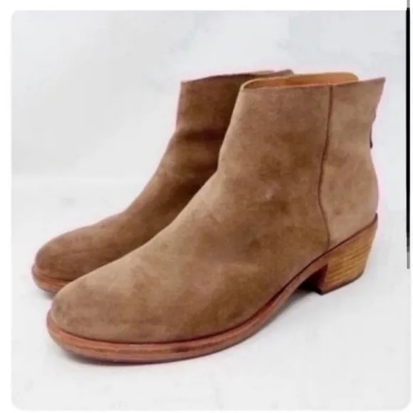KORK-EASE® Kecia Suede Booties NWT size 9.5