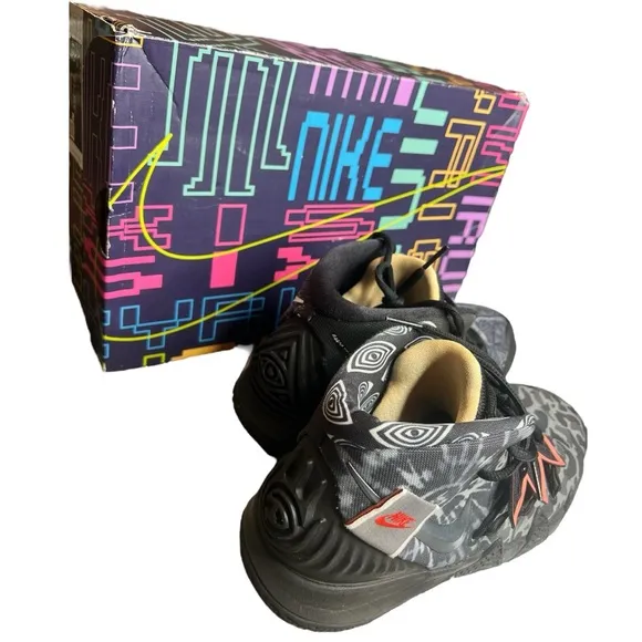 Kyrie Hybrid 6 Ep, Size: 6.5