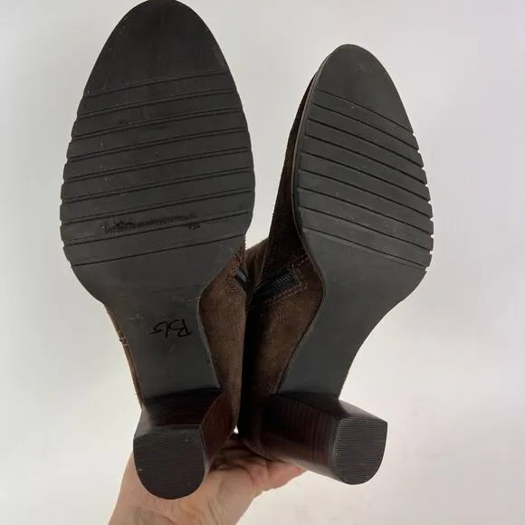 L. L. Bean ankle heeled booties women's size 7 brown suede minimalist boots
