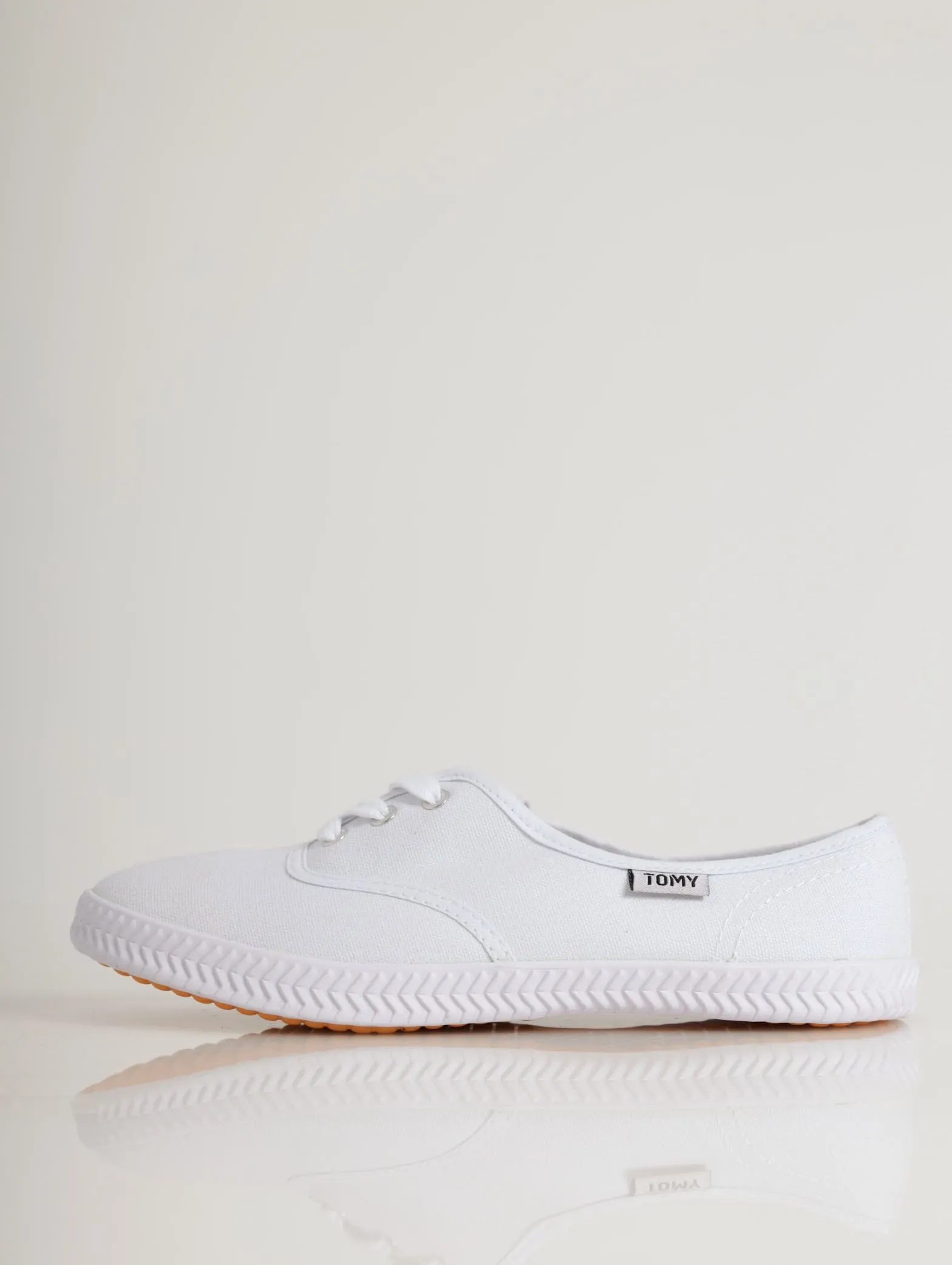Ladies Original White Sneaker