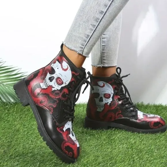 Ladie's punk rock combat boots sz 8