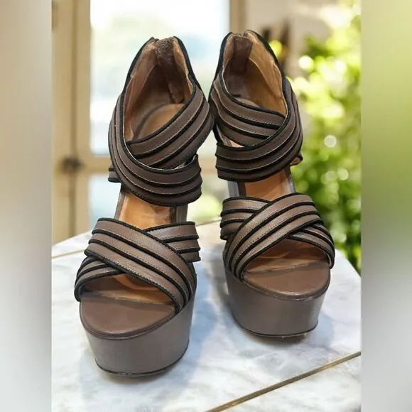 L.A.M.B. Y2K 90s Bernadette Leather Sandals Wedges Heels Size 7.5