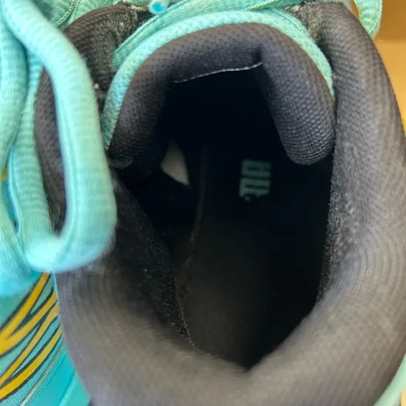 Lamello Shoes MB02 Men Size 7 Honeycomb Basketball Blue Teal OG BOX