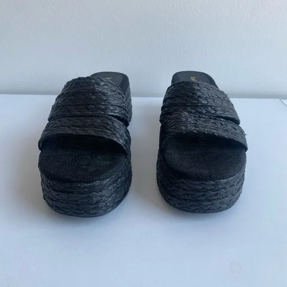 Larroude The Ash sandals handmade braided raffia in a flatform style Size 9