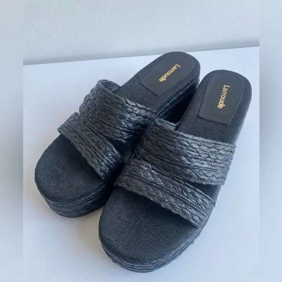 Larroude The Ash sandals handmade braided raffia in a flatform style Size 9
