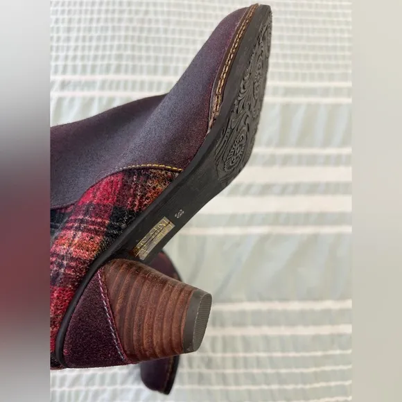Lartiste Scottala burgundy leather plaid ankle Boots size 38