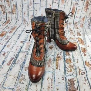 L'Artiste Victorian Ankle Bootie Brown &quot;Bewitch Plaid&quot; Size EU 37 US 6.5M Beauty