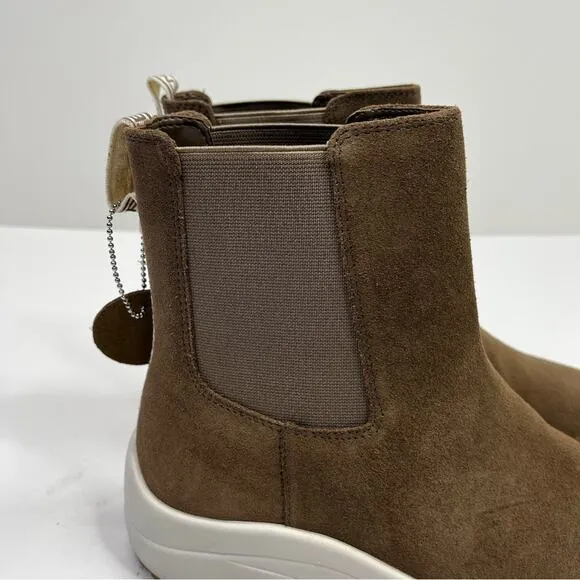 Lauren Ralph Lauren Rylee Chelsea Suede Pull On Sneaker boots tan - 7
