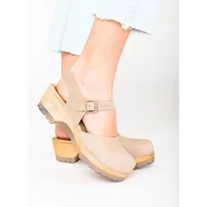 Like New Free People MIA Sweden Sofia Leather Mary Jane Wood Clogs  Size 36 (6)