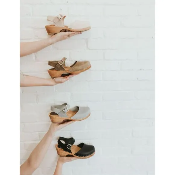 Like New Free People MIA Sweden Sofia Leather Mary Jane Wood Clogs  Size 36 (6)