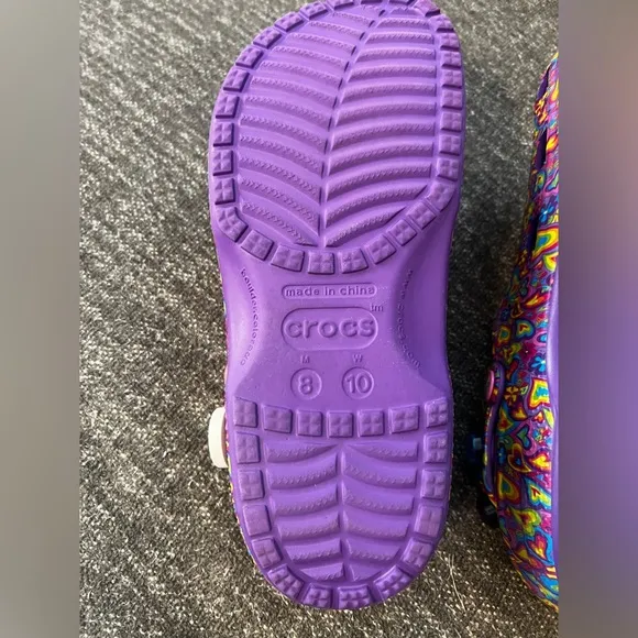 Limited Edition Lisa Frank Crocs Classic Clog Adult Size Women 10/Men 8