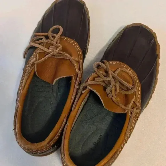 LL Bean Vintage Duck Shoes, Size 8