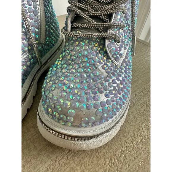Lola   The Boys stunning HOLOGRAM SPARKLE BOOTS Sz 10c