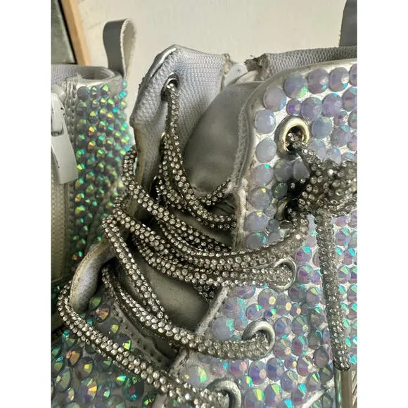 Lola   The Boys stunning HOLOGRAM SPARKLE BOOTS Sz 10c