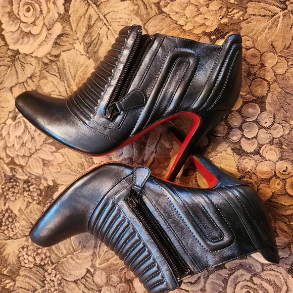 Louboutin/Chic Black Stiletto Heeled Boots