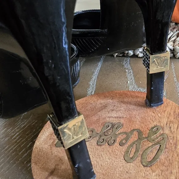 Louis Viutto Paris Vintage shoes.