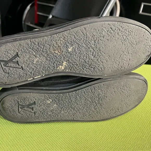 Louis Vuitton Mens Shoes Size 9.5 High top Sneakers