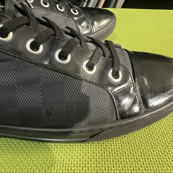 Louis Vuitton Mens Shoes Size 9.5 High top Sneakers