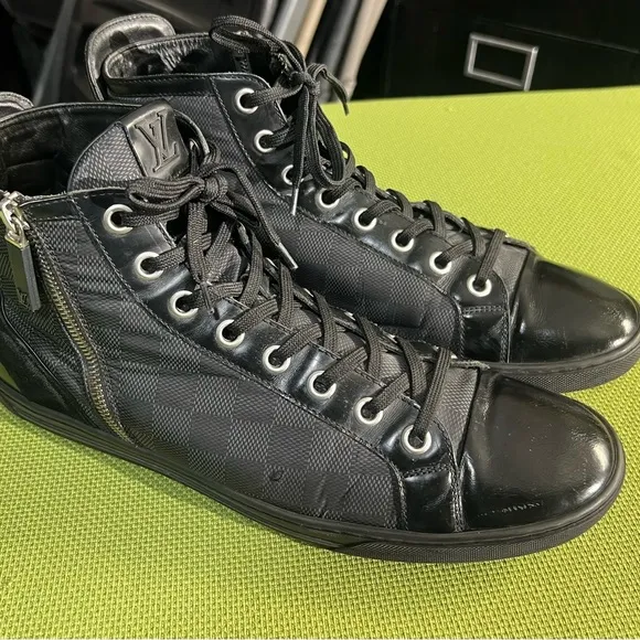 Louis Vuitton Mens Shoes Size 9.5 High top Sneakers
