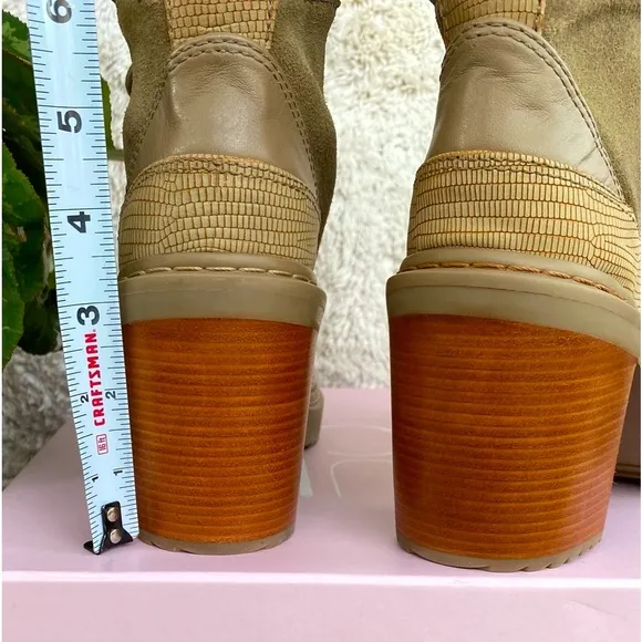 LOUISE etCIE SOFT SUEDE LACE UP LO-VAMBA STYLE ANKLE BOOTS