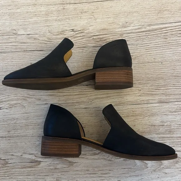 Lucky Brand Gennifa Black Leather Cutout Slip On Loafer Size 6M
