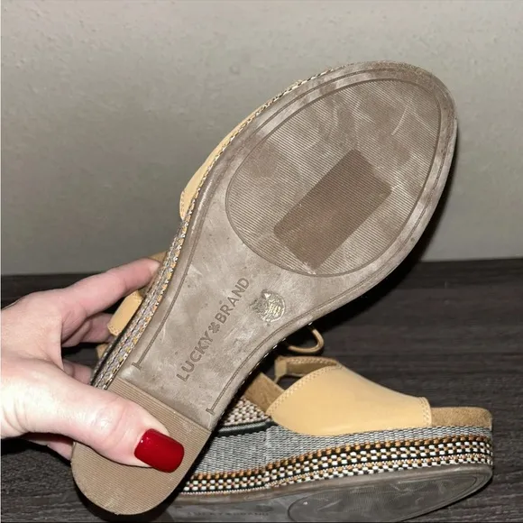Lucky Brand Yejida Tan Leather Woven Strappy Platform Wedge Sandals Size 10
