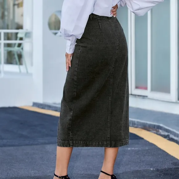 Luna Buttoned Denim Skirt - Ash