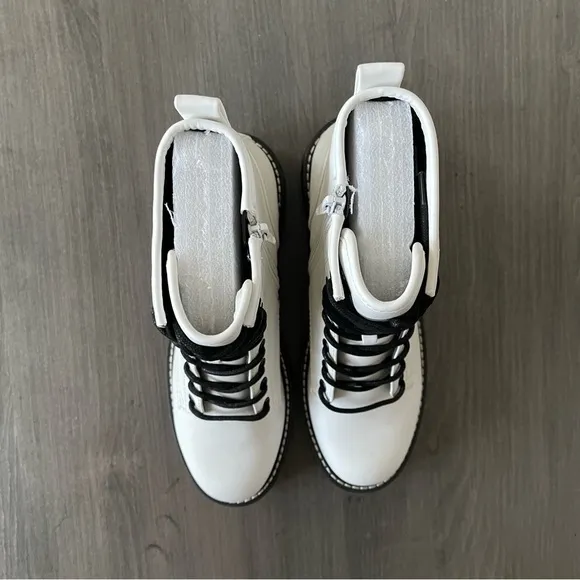 Madden Girl Carra Women Platform Combat ankle Boots white 7.5 NEW!
