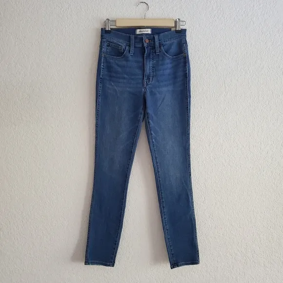 Madewell 10&quot; High Rise Skinny Jeans in Leavitt Wash Style M6234