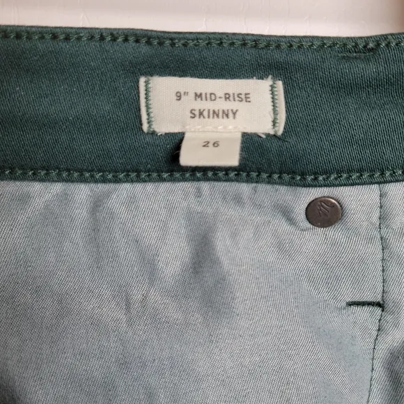 Madewell 9&quot; Mid-Rise Skinny Jeans Green Size 26