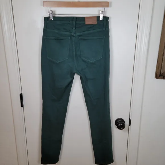 Madewell 9&quot; Mid-Rise Skinny Jeans Green Size 26