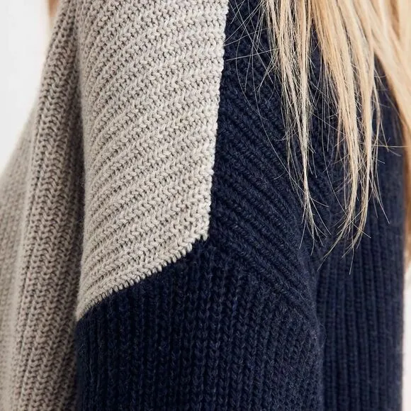 Madewell Patch Pocket Pullover Sweater in Colorblock Navy Blue Gray J8783 NWT