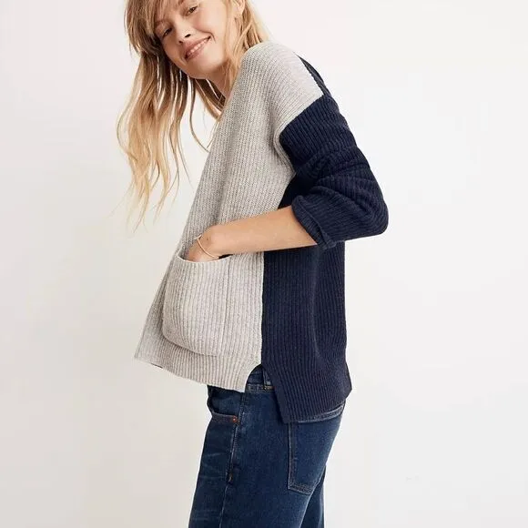 Madewell Patch Pocket Pullover Sweater in Colorblock Navy Blue Gray J8783 NWT