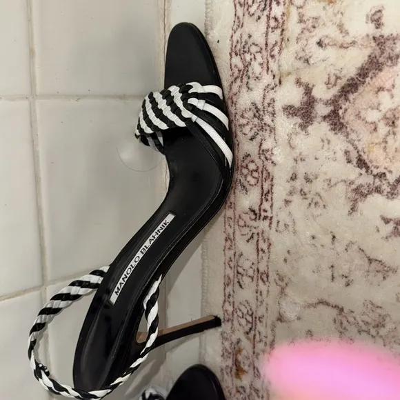 Manlo Blahink black and white woven sandals heels size 6 1/2 3 1/2 inch heel