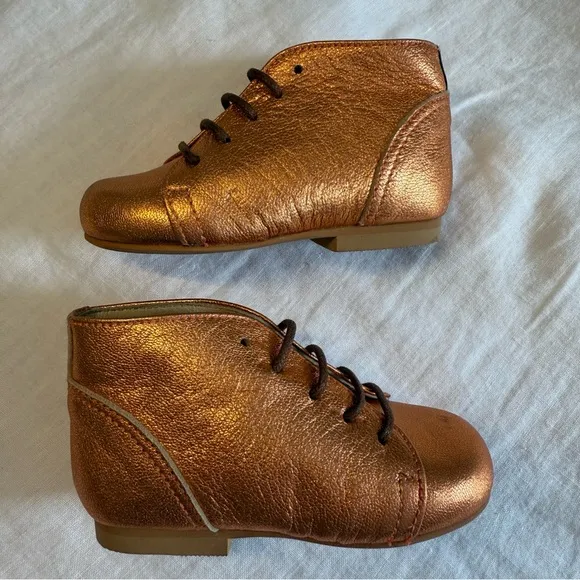 Manuela de Juan Metallic Bronze Baby Shoes Lace Up Booties