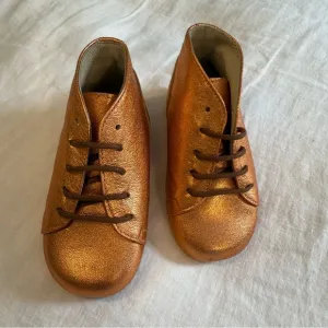 Manuela de Juan Metallic Bronze Baby Shoes Lace Up Booties