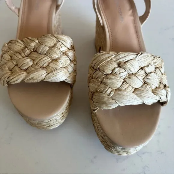 Marc Fisher Steel boho Raffia Sandal platform Size: 9