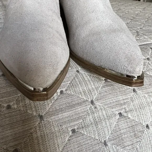 Marc Fisher Yale Taupe Suede Leather Pointed Toe Chelsea Ankle Boots Women’s 6 M