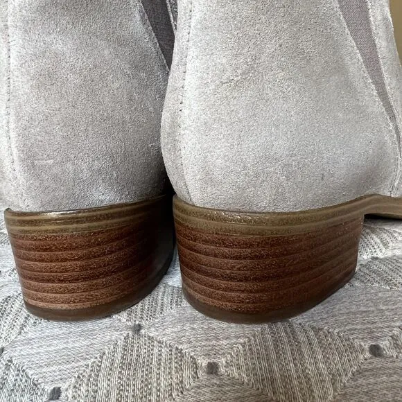 Marc Fisher Yale Taupe Suede Leather Pointed Toe Chelsea Ankle Boots Women’s 6 M