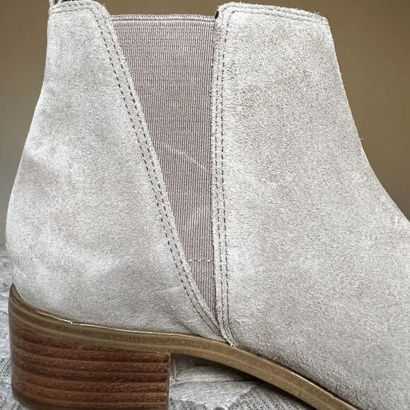 Marc Fisher Yale Taupe Suede Leather Pointed Toe Chelsea Ankle Boots Women’s 6 M
