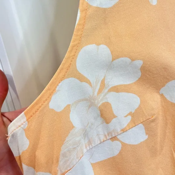 Marissa Webb Pale Peach/White Floral Cotton Sleeveless V neck Mini Dress Sz L