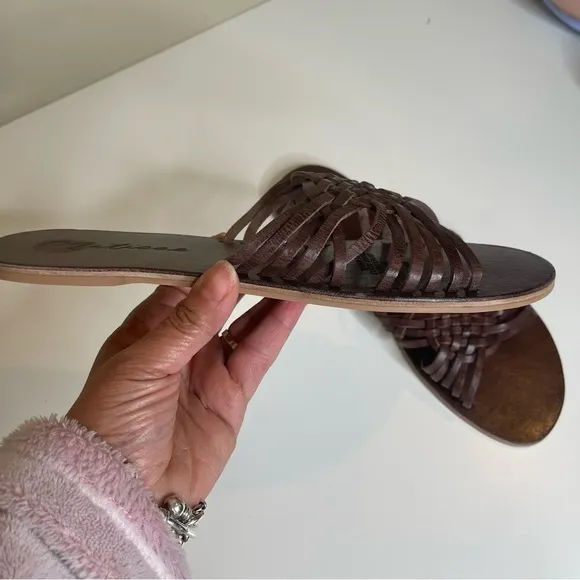 Matisse leather made in Brazil sandals